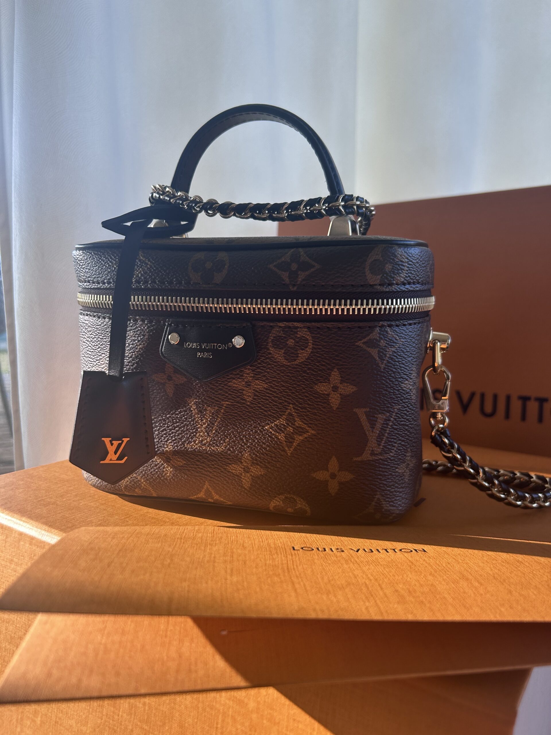 LOUIS VUITTON Vanity PM - Obrázek 3