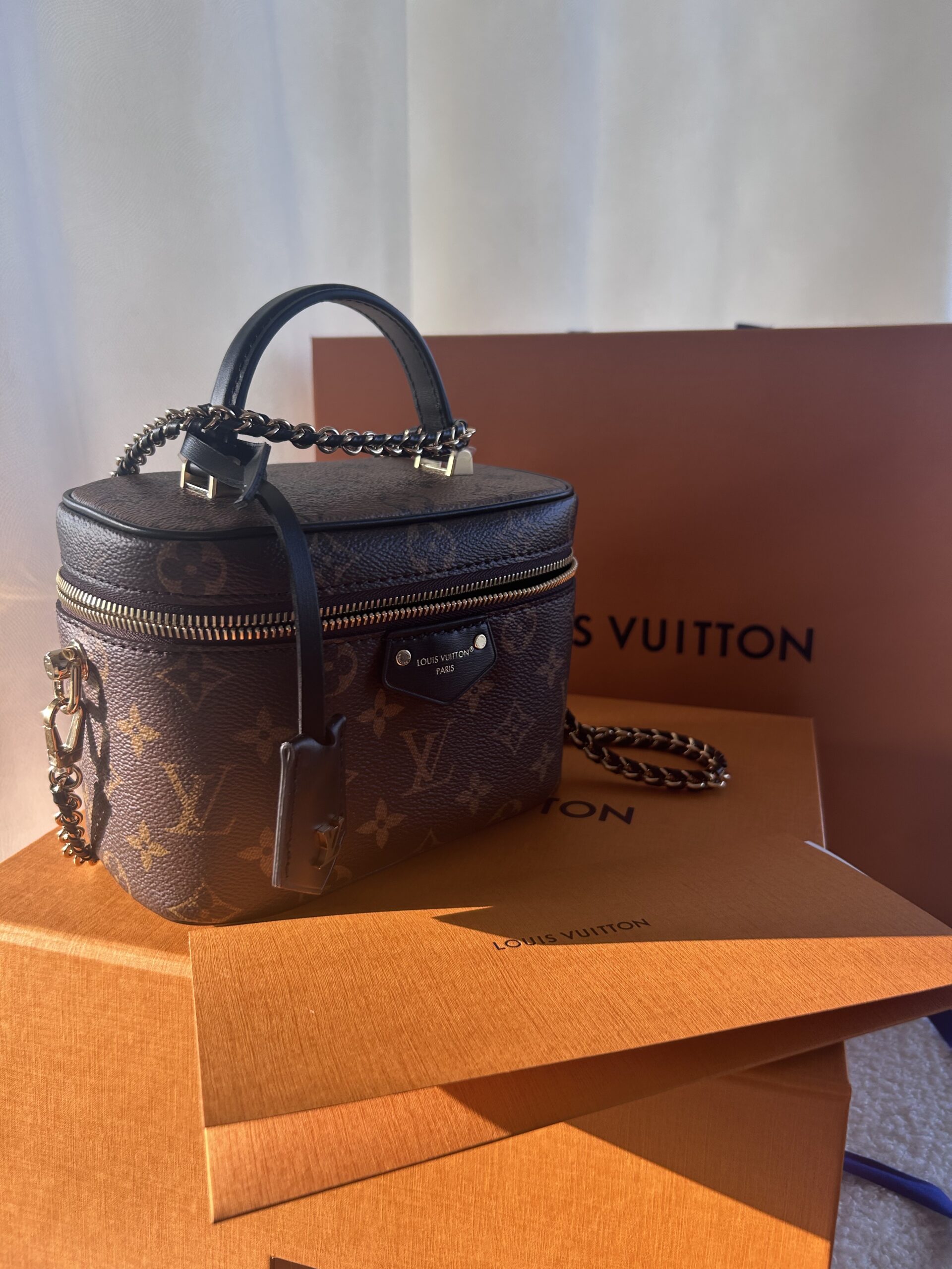 LOUIS VUITTON Vanity PM - Obrázek 4